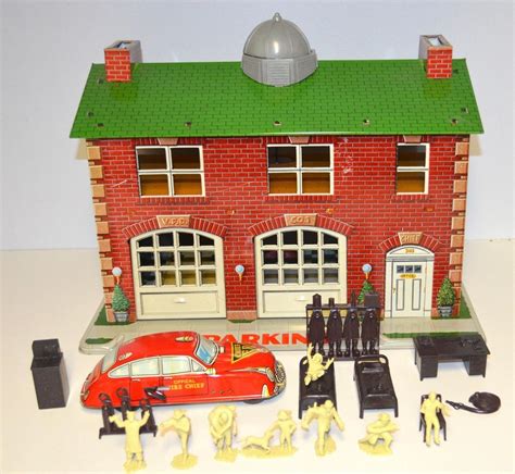 vintage metal toy fire houses|Marx 1950s Firehouse Playset Tin Fire House Figures .